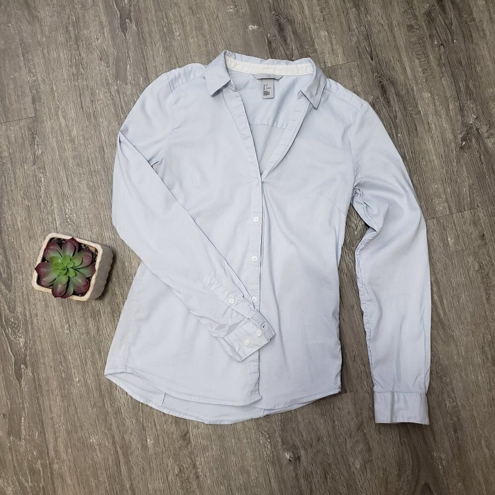 H&M * Light Blue Pin Stripe Button Down Shirt